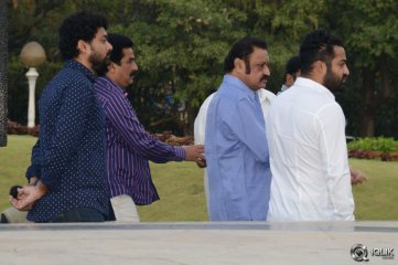 NTR Family Visit to NTR Ghat 2016